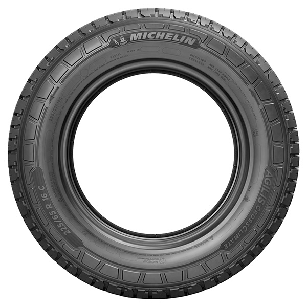 MICHELIN AGILIS CROSSCLIMATE M+S 205/70 R15 106/104R