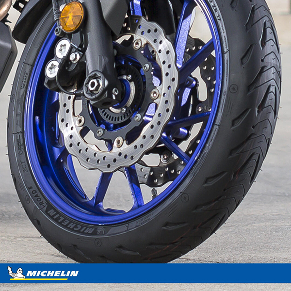 MICHELIN 120/70 ZR17 (58W)