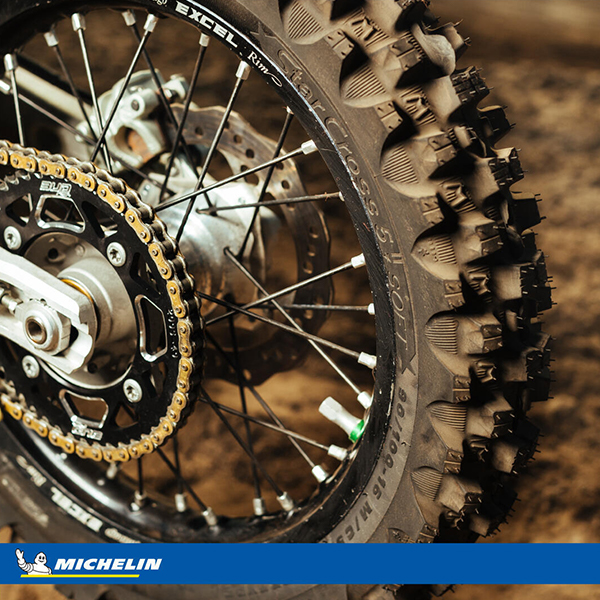 MICHELIN 2.75 -10 37J