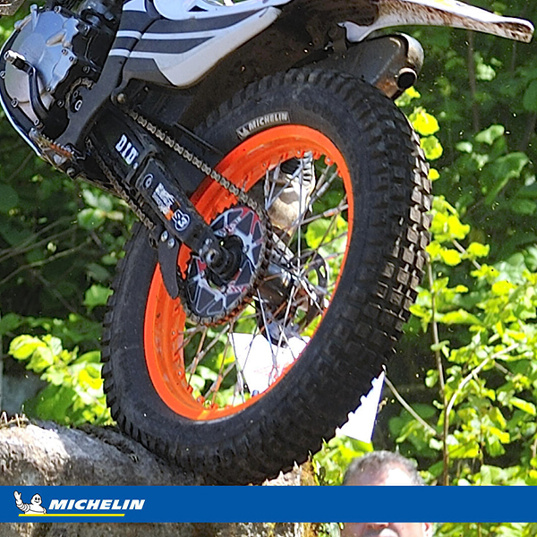MICHELIN 80/100 -21 51M
