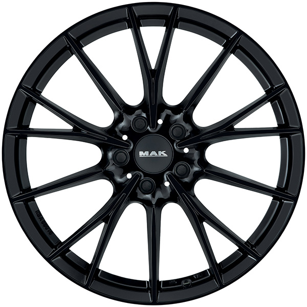 MAK FABRIK 9x18 5x120 ET 44 GLOSS BLACK