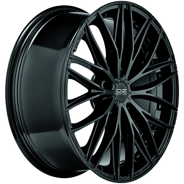 OZ RACING OZ RACING ITALIA 150 8x17 5x112 ET 48 GLOSS BLACK